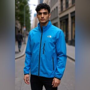 The North Face Men’s Windbreaker Jacket Size Medium Lightweight